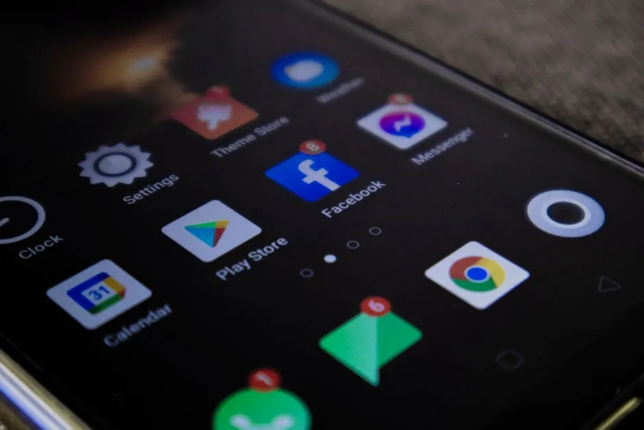 El kit básico del lector moderno: apps, cacharros y trucos que molan de verdad