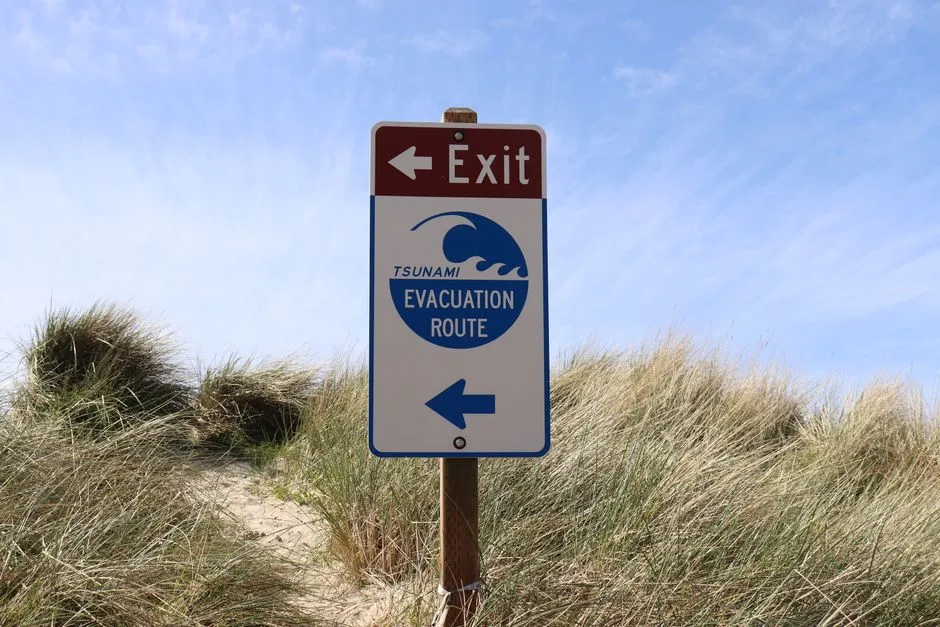La cápsula de la muerte (o de la vida): Francia te vende un búnker de bolsillo para sobrevivir al apocalipsis