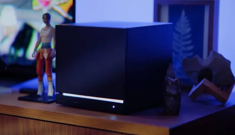 Shuhei Yoshida se ceba con la Steam Machine: '¿Esto o la PS4?'
