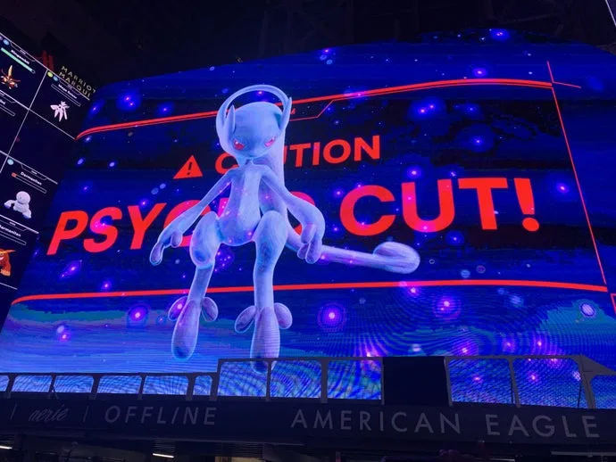 El día que Times Square se volvió un gimnasio Pokémon: Mewtwo, Master Balls y nostalgia de 2016