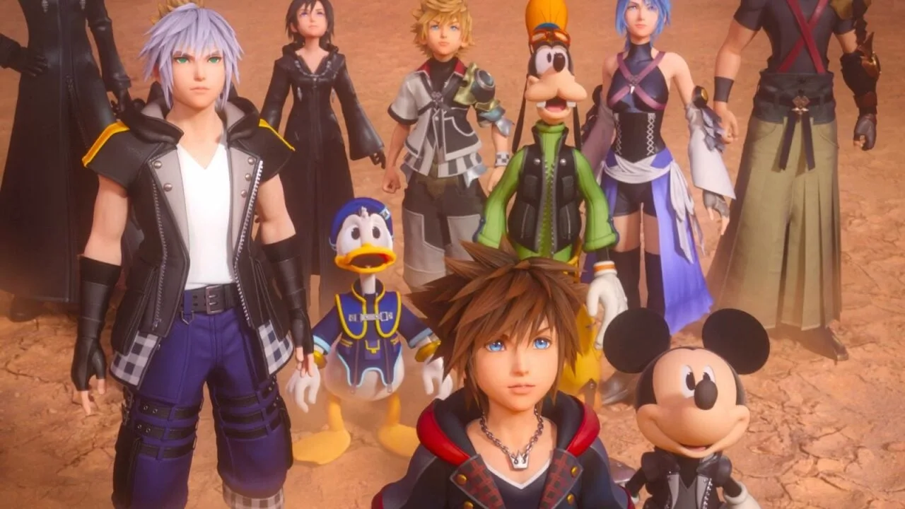 Kingdom Hearts: La saga que te hace querer pegarle a un muñeco de Disney