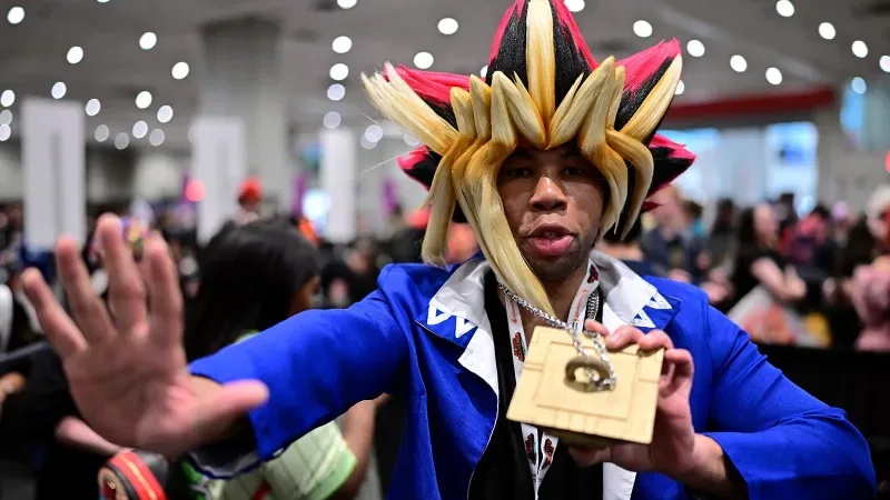El olor a sudor gana la partida: una tienda de Yu-Gi-Oh suspende torneos por culpa de los jugadores que huelen mal