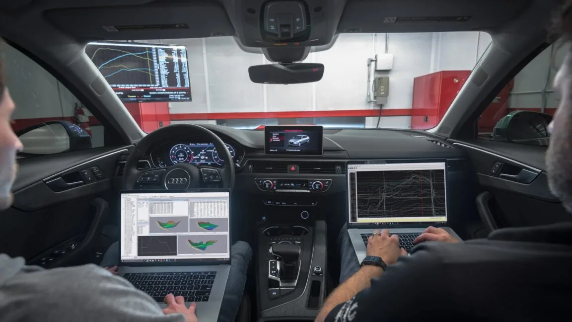 Cuando tu coche se convierte en una consola: la guerra de los chips y los tuneros