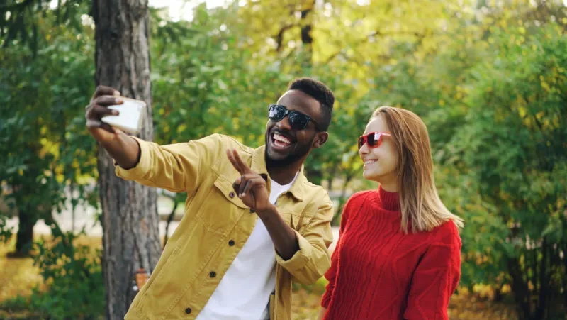 Las gafas AR de Snap: 2.195 pavos por parecer un fontanero con dolor de cabeza