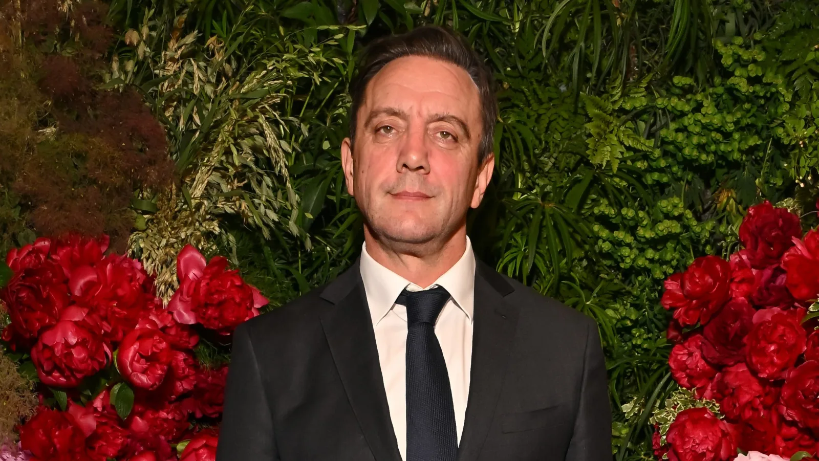 Peter Serafinowicz, el tío que puso los gritos de dolor en Dark Souls, se cuela en la película de Elden Ring