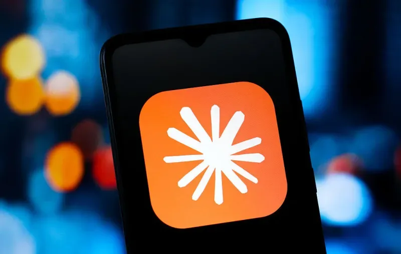 Anthropic se pasa de listo: un tracker secreto en Claude para espiar a usuarios chinos