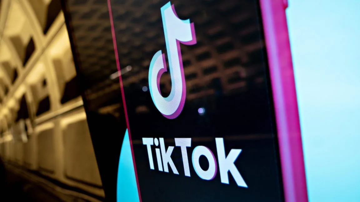 El algoritmo de TikTok te ignora cuando dices 'no me interesa' (y la ciencia lo confirma)