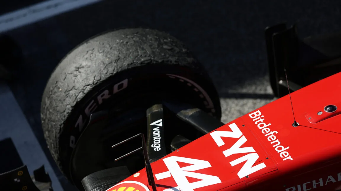 Ferrari se la juega en Montmeló: la estrategia a lo bestia que nos devolvió la fe en la F1
