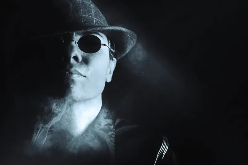 MoonHack: el cyber-noir que te va a romper el corazon (y la cabeza)
